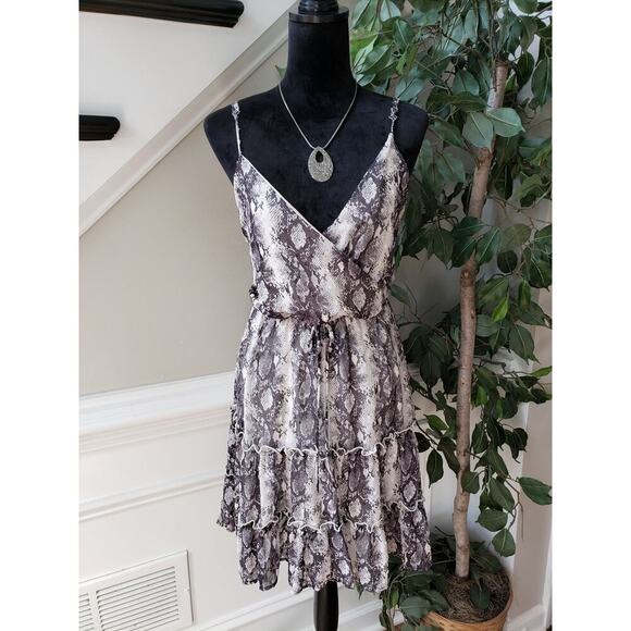 Altar'd State Knee Length Dress Women Medium Multi Snake Print Adjustable V Neck - Picture 8 of 12